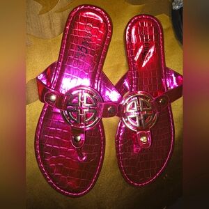 Hot pink sandals size women's